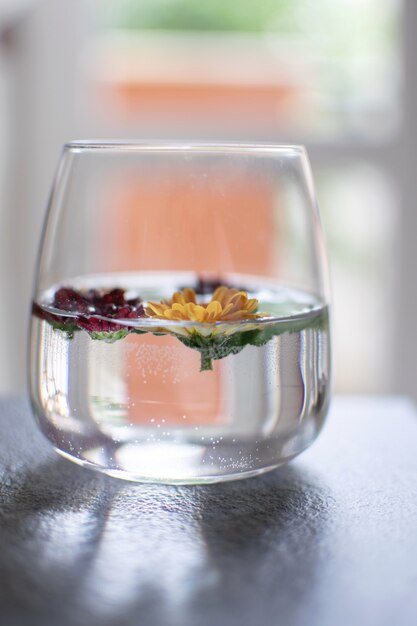 Moms flowers in transparent glass