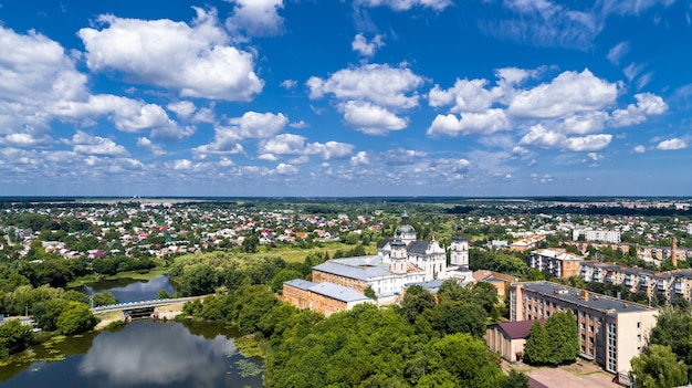 Монастырь голых кармелитов в Бердичеве. Панорама с воздуха.