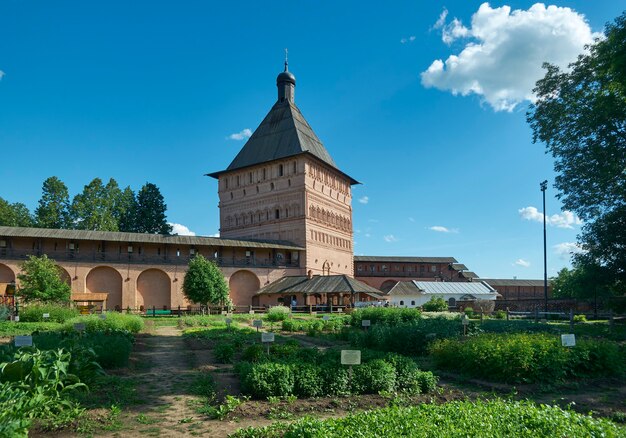 러시아 수즈달 성 에우티미우스 성벽 수도원