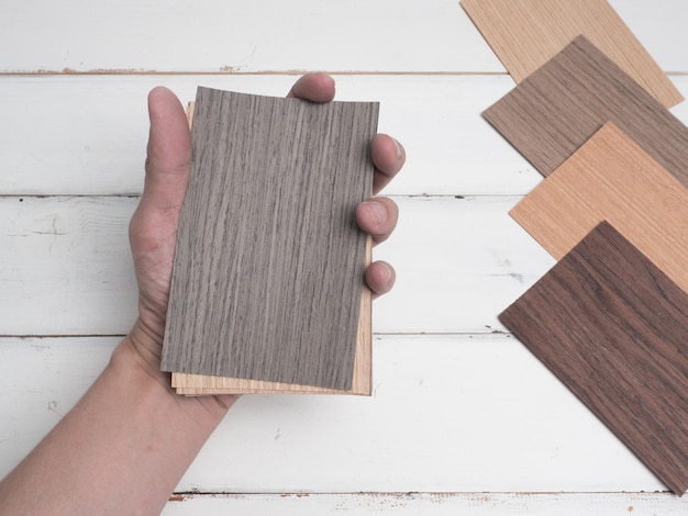 Monsters van materiaal hout op betonnen tafelInterieurontwerp materiaal selecteren voor idee