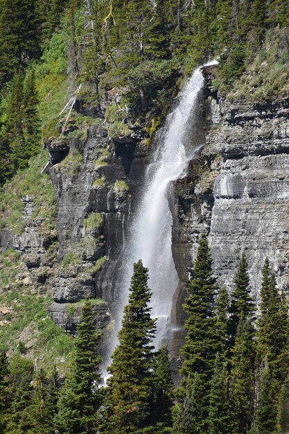 Montana mountain lakes and waterfall views