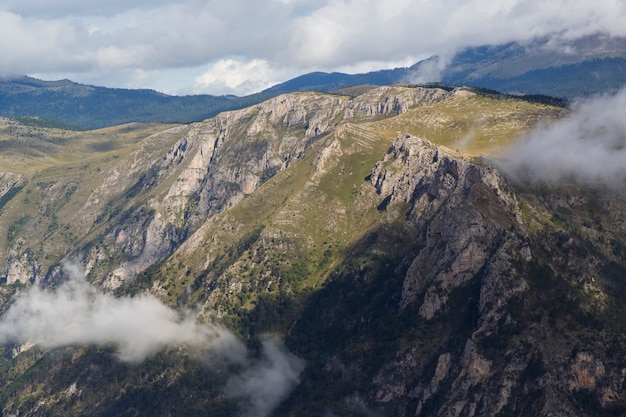 Montenegro, nationaal park Durmitor, bergen en wolken