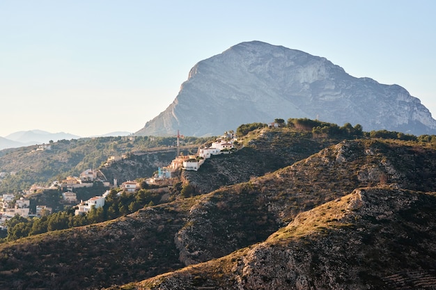 Montgo berg in Javea bij zonsondergang