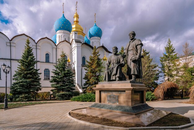 Памятник архитекторам Казанского кремля Казань Татарстан Россия
