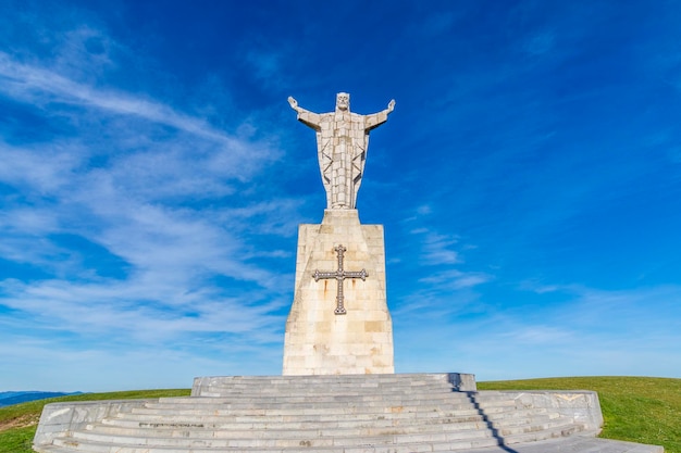 Monument voor het Heilig Hart van Jezus in Oviedo Asturië, Spanje