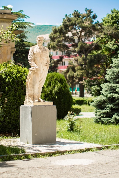 Monument voor Joseph Stalin in park Tbilisi Georgië