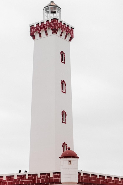 記念碑的な灯台ラ セレナ