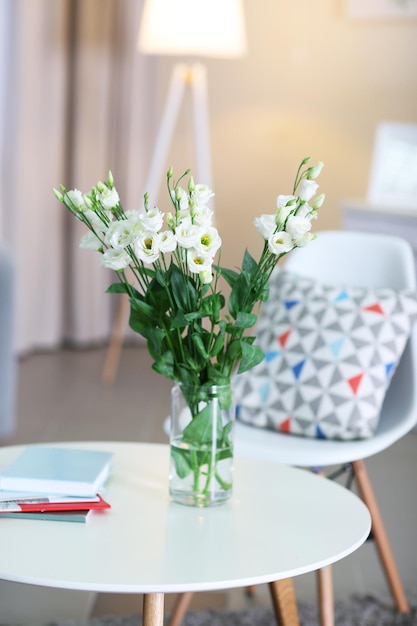 Mooi boeket witte bloemen close-up