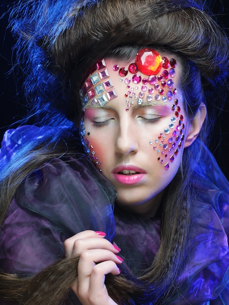 Mooi model met creatieve make-up