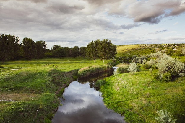 Mooi zomerlandschap in de Republiek Moldavië