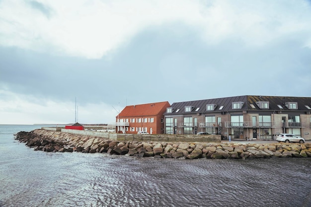 Mooie havenstad aan de kust van de Noordzee in Denemarken