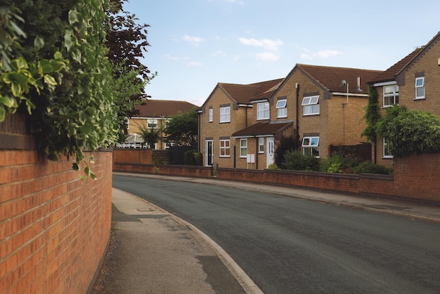 Mooie straat met huizen in Engeland