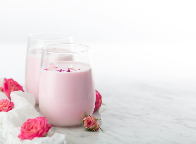 Moon milk prepared with pink rose flower