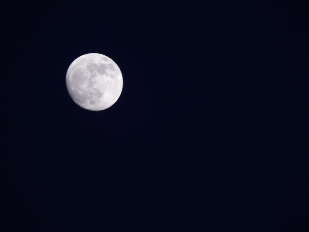 Photo moon in the night sky