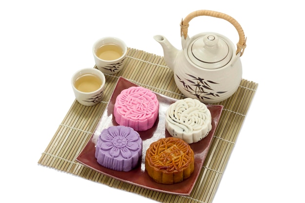 Photo mooncake with tea