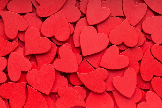 More small red hearts background.