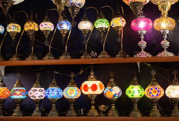 Мозаичные османские светильники с Гранд-базара