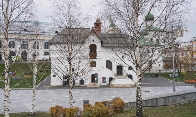 Photo moscow temple in zaryadye park photographed 11102023