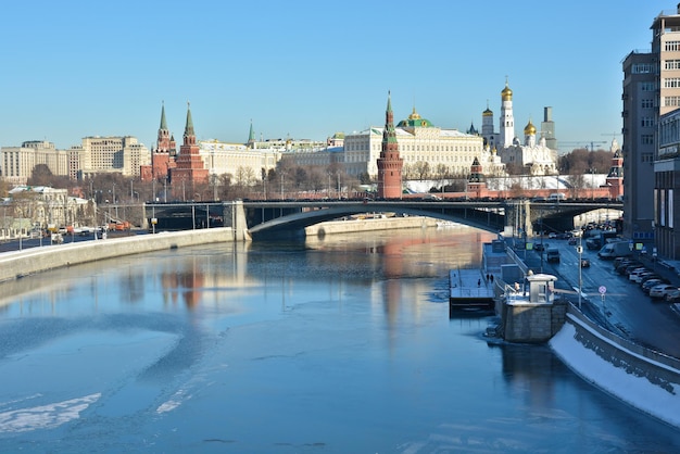 Moskou rivier en het Kremlin