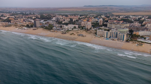 Photo most popular bulgarian resort sunny beach view from the sky