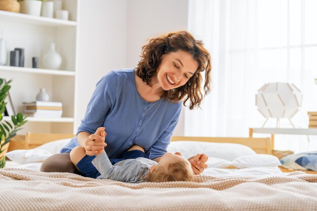 Madre e del bambino