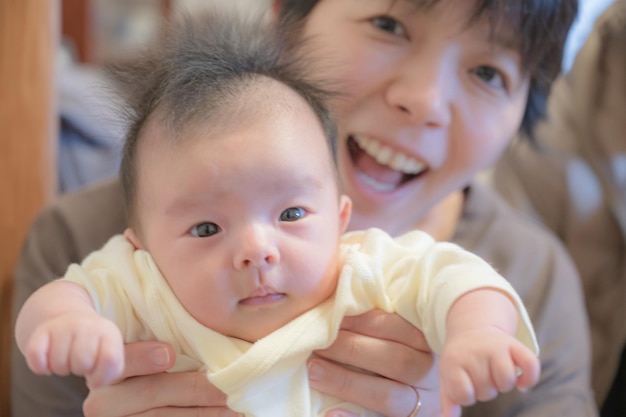 母親と赤ちゃん