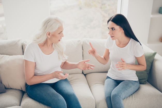 mother and daughter arguing