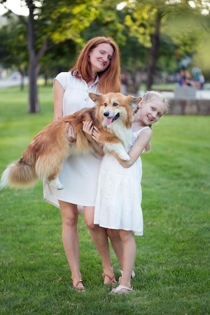 母娘と犬