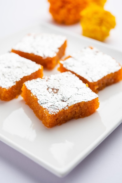 Photo moti pak or motichur barfimotichoor burfi is a popular indian sweet for diwali special occassion