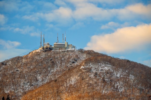 Mount hakodate kabelbaan kabelbaanstation in de winter japan