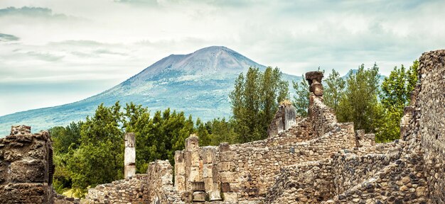 Mount Vesuvius uitzicht vanaf Pompeii Campanië Italië