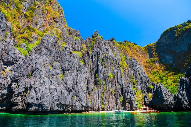 El Nido 필리핀의 산 절벽