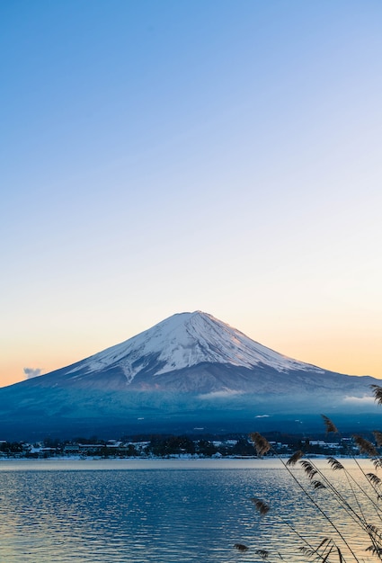 河口湖の山富士山。