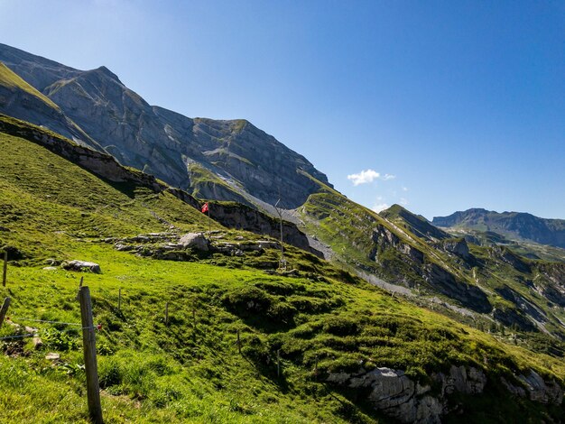 Foto paesaggio di montagna - svizzera