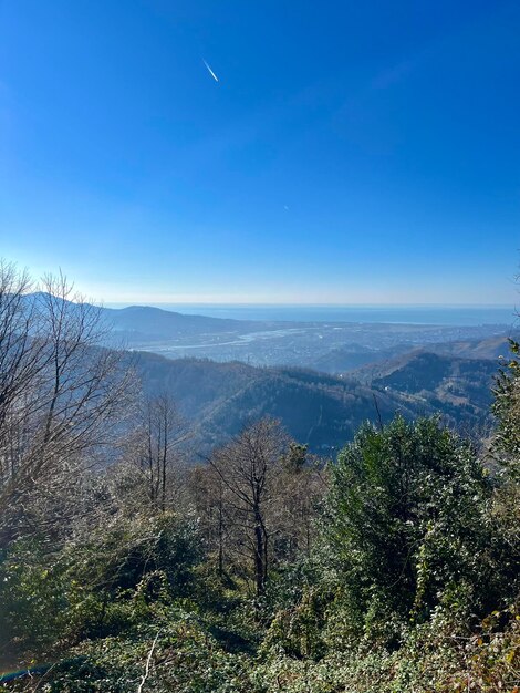 Photo mountain view on a clear winter day