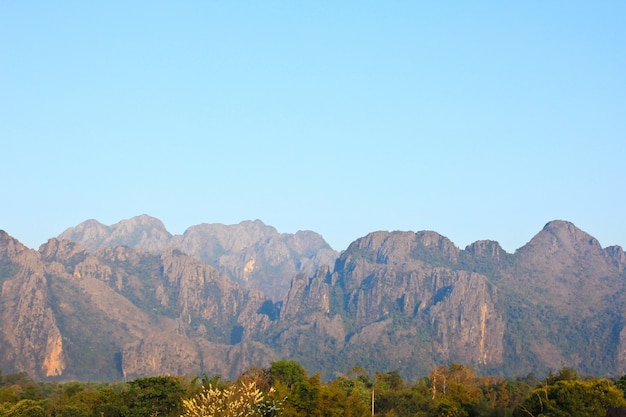 Photo mountain view in vang vieng, laos