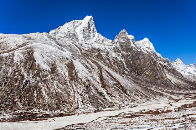 Photo mountains, everest region