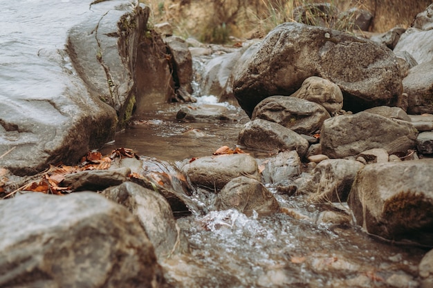 Photo mountains river