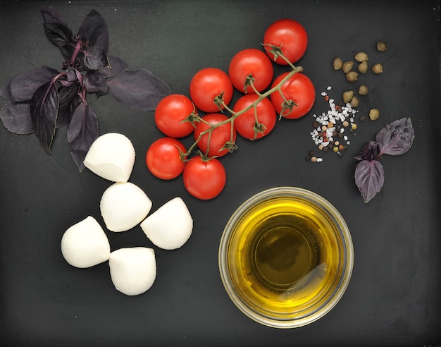 Mozzarella cheese, cherry tomatoes and basil