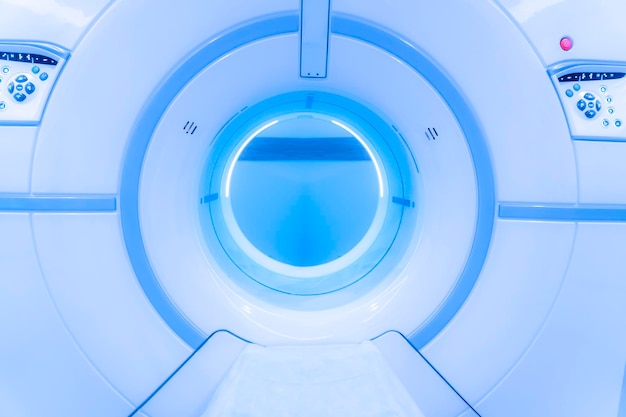 Photo mri magnetic resonance imaging tunnel