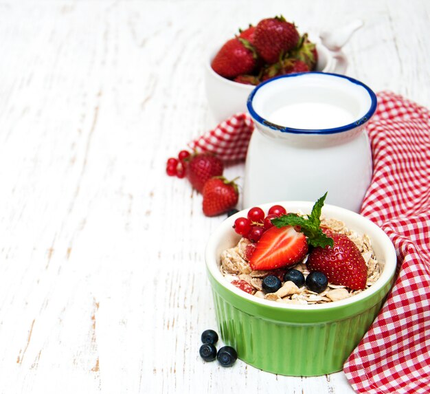 Muesli con frutti di bosco