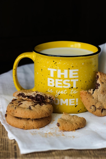 Foto la tazza con il latte