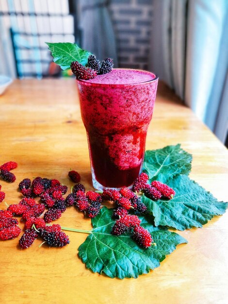 Photo mulberry smoothie