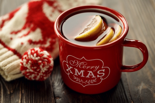 Photo mulled wine in red mug