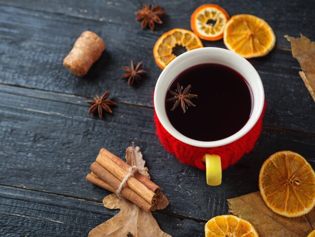 Mulled wine with spices and orange