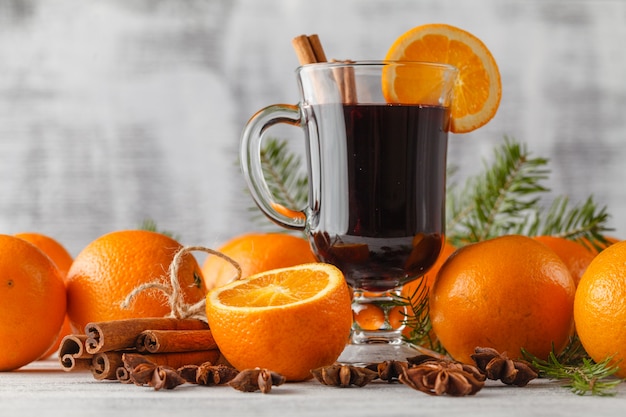 Photo mulled wine with spices