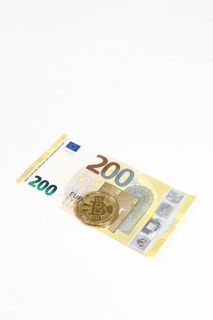 Multi Euro Dolar contant geld en munten, ander type bankbiljetten van de nieuwe generatie, bitcoin, Turkse lira