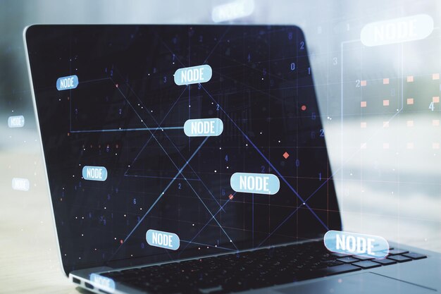 Мультиэкспозиция абстрактной голограммы разработки программного обеспечения на фоне исследований и аналитики ноутбука