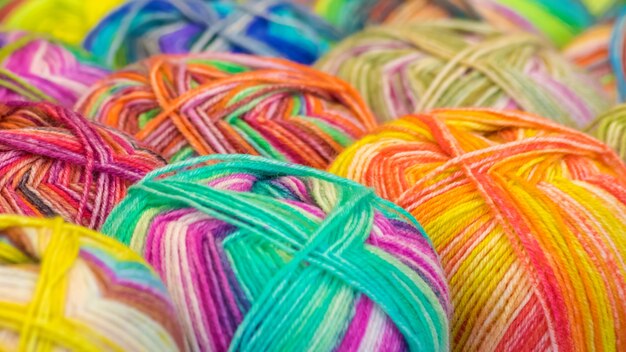 High Res Multi-colored Twists Of Yarn Picture — Free Images