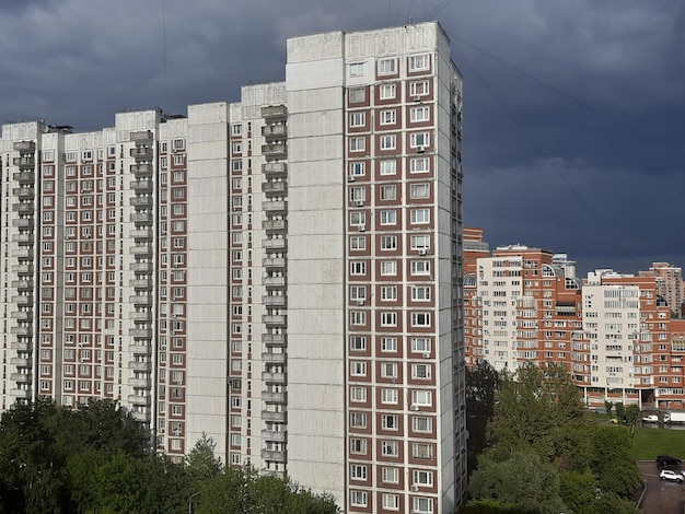 Foto edifici multipiano in città